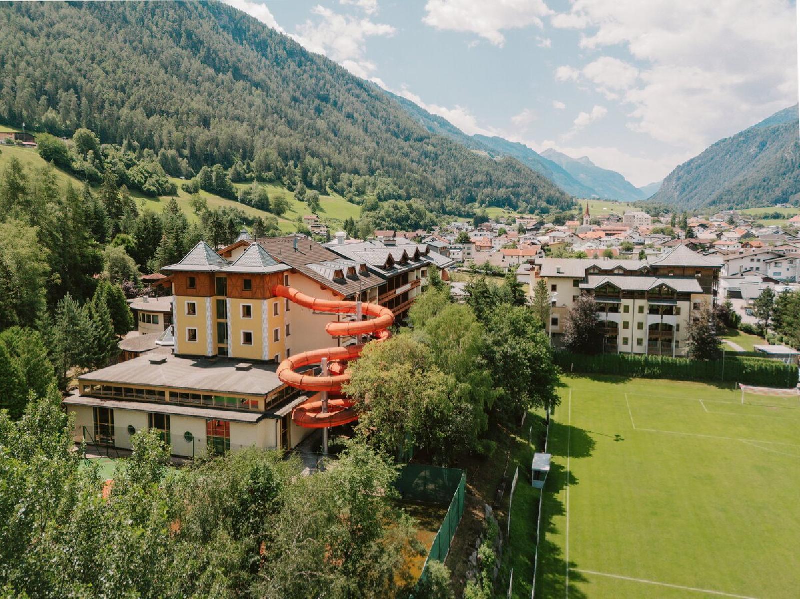 Hotel Exterior